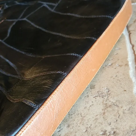 Vaan & Co Black With Brown Accent Leather Tote - Picture 14 of 16